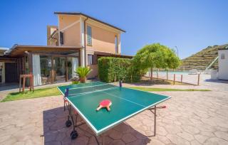 Gorgeous Home In Trabia - 5