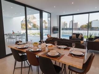 Villa in Calpe with Pool near Beach - 6