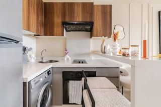 Utopia Stays - Appartement Élégant Avec Vue Mer - 4