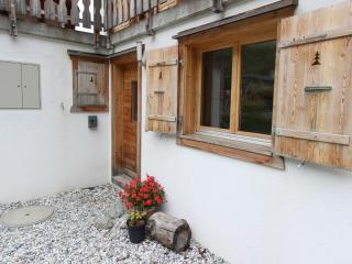Chalet in La Tzoumaz near Ski Slopes - La Tzoumaz - 3