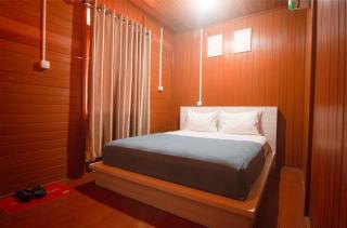 GRANADA INN PALU - Palu - 9