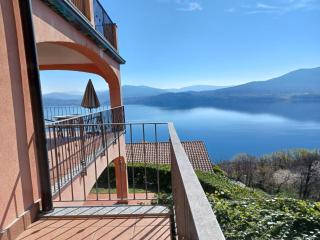 Apartment in Oggebbio with Lake Maggiore Views - 0