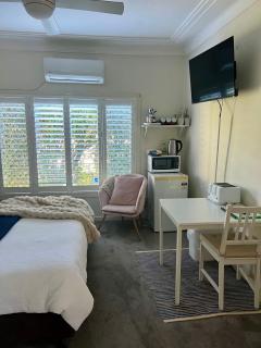 Hotel Style Monterey Guest Studio near Hospitals, Beach and Airport - Sydney - 8