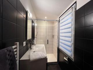 Great Favorite Assured - Historic District - 3