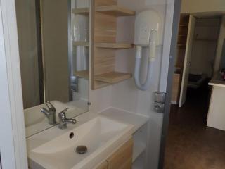 Mobil-home 32m², 3 chambres, terrasse et cuisine équipée - API-1-52-601 - 6