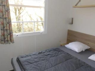 Mobil-home 32m², 3 chambres, terrasse et cuisine équipée - API-1-52-601 - 3
