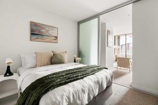 A Plush 2BR Apt Next to Southern Cross Station - Melbourne - 2