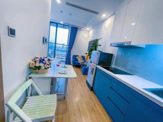 Studio Apt With Gym, Swimming Pool, BBQ, Tennis Facilities Available For Delux Studio In City Centre - Hanoi - 6