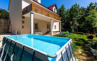 Lovely Home In Zlobin With Sauna - Zlobin - 9