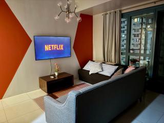 BGC One Uptown 2bedroom with balcony and 1 free parking - Manila - 3