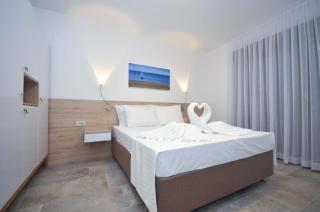 Corso Levante Luxury Suites - Petrovac na Moru - 8
