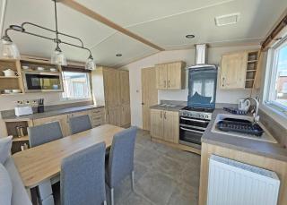 Coastfields Holiday Village - 4