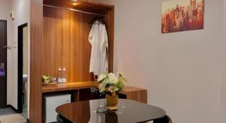 Garuda Hotel Pontianak - Pontianak - 9