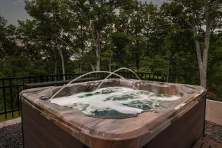 The Apple Mountain House - 1