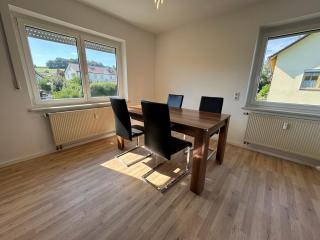 W&P Living Wohnung mit Balkon Parkplatz - 4