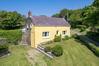 Hoopers Cottage - Saint Brides - 8