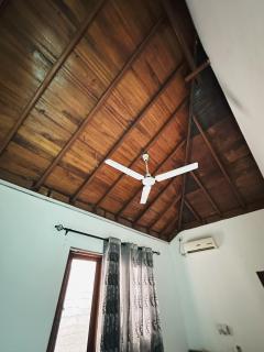 Capital Hikkaduwa - Hikkaduwa - 4