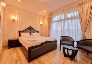 King Palace Ooty by VOYE HOMES - 1
