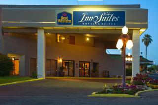 Best Western InnSuites Tucson Foothills Hotel & Suites - 7