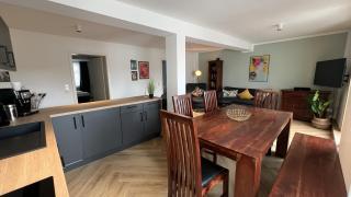 discovAIR Karl10 - 100qm mit 3 Schlafzimmer, Wohnzimmer, Küche Zentral & Modern mit Netflix - Eisenach - 3