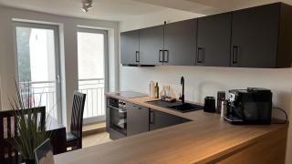 discovAIR Karl10 - 100qm mit 3 Schlafzimmer, Wohnzimmer, Küche Zentral & Modern mit Netflix - Eisenach - 4