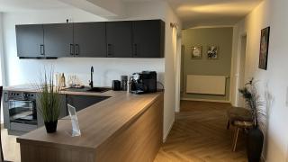 discovAIR Karl10 - 100qm mit 3 Schlafzimmer, Wohnzimmer, Küche Zentral & Modern mit Netflix - Eisenach - 5