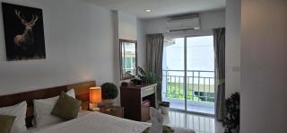 APK Hillview Hotel - 4