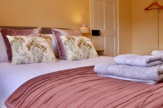 Templar Mews, town centre 2 bedroom, 2 bathroom house - 7
