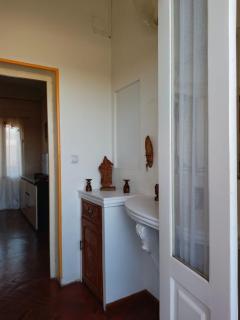 Escape to Chez Coco - 5