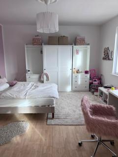 CK Business Apartments 4BR, WLAN, Parking - 4