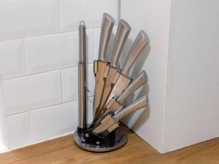 5BDR Manchester Stay | Tram Access|Free St Parking - 3