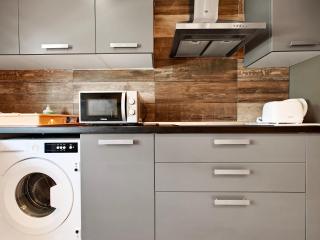 Cozy Retreat - 4