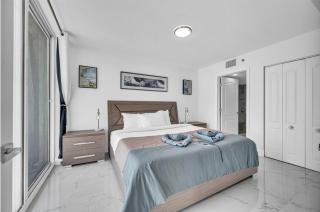 Luxurious 34th floor Ocean view Private Unit - 6