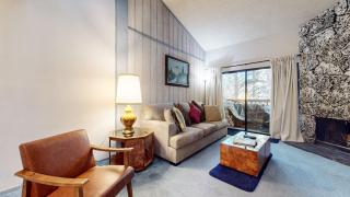 Mammoth Reservations - 5