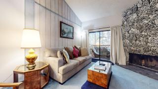 Mammoth Reservations - 4
