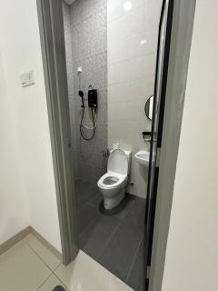 NEW! Modern comforts in a Semi-D Muar - Muar - 4