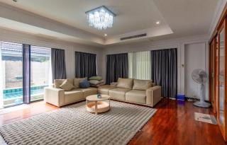 Thonglor 25 Noble House - 2