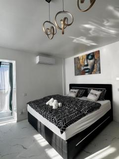InspireNest Iulius Mall - 1