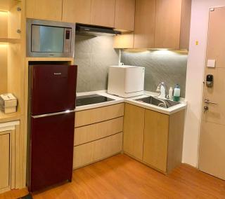 Non Smoking Cozy Ayodhya Tangerang by Alam Sutera - Close to Airport - Spacious Room - Jacuzzi and RainShower - 6