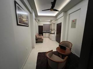 Prestige comforts - Karatschi - 1