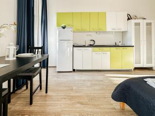 Stylish Apartment in Heart of Žižkov Near Iconic Sites - Praga - 4