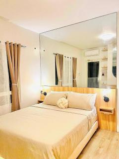 Reflective Woodscape- 1 Bedroom with Balcony - Bacolod - 7