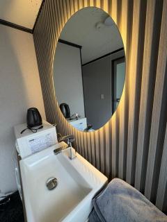 Wakaba Corporation 103 - 3