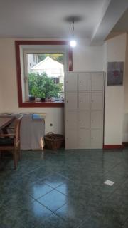 Woodpecker Backpacker Hostel - 2