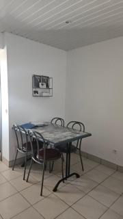 Logement au calme, avec vue dégagée - Ardoix - 9