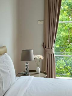 Entire 3BR Townhome in Sukhumvit, shared Pool, near BTS&MRT Asok - Bangkok - 0