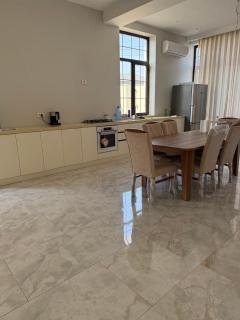 Villa Near Sea Breeze with Pool and Stunning Sea Views - 4