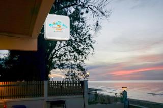 Bubble Sea Beachfront Chaam - 4