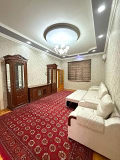 Cozy 3 Bedroom House in City Centre - 0