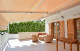 4 Bedroom Lovely Home In Porto Empedocle - Porto Empedocle - 9